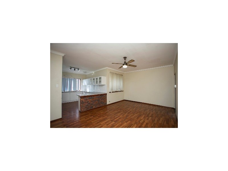 15 Ledger Street, Warnbro WA 6169
