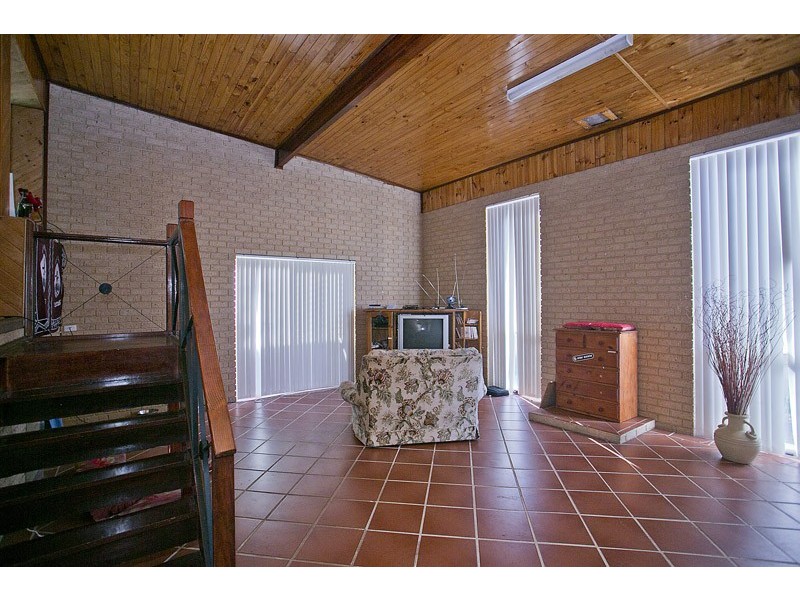 87 Ida Street, Eden Hill WA 6054