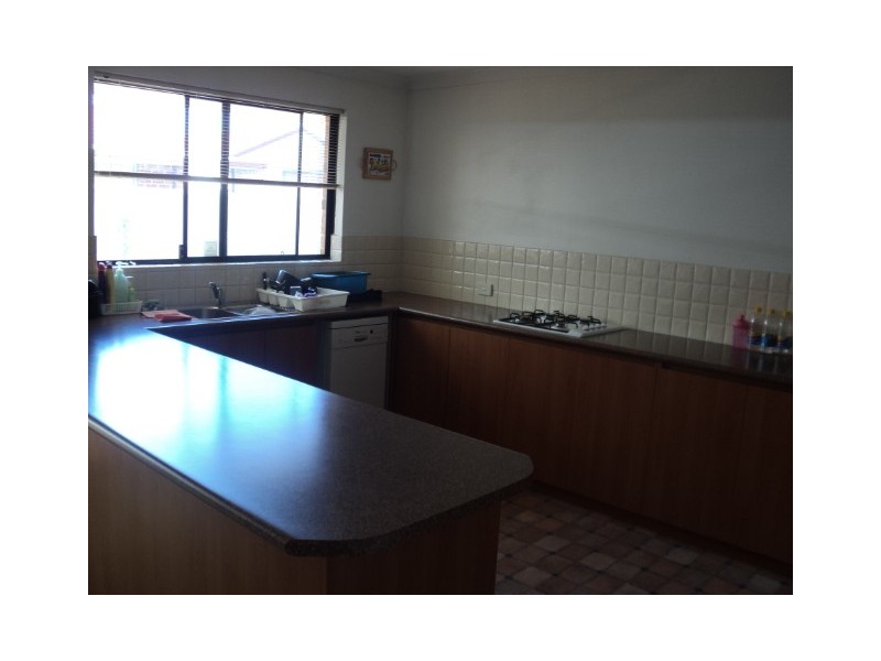 33 Fairywren Drive, Beechboro WA 6063