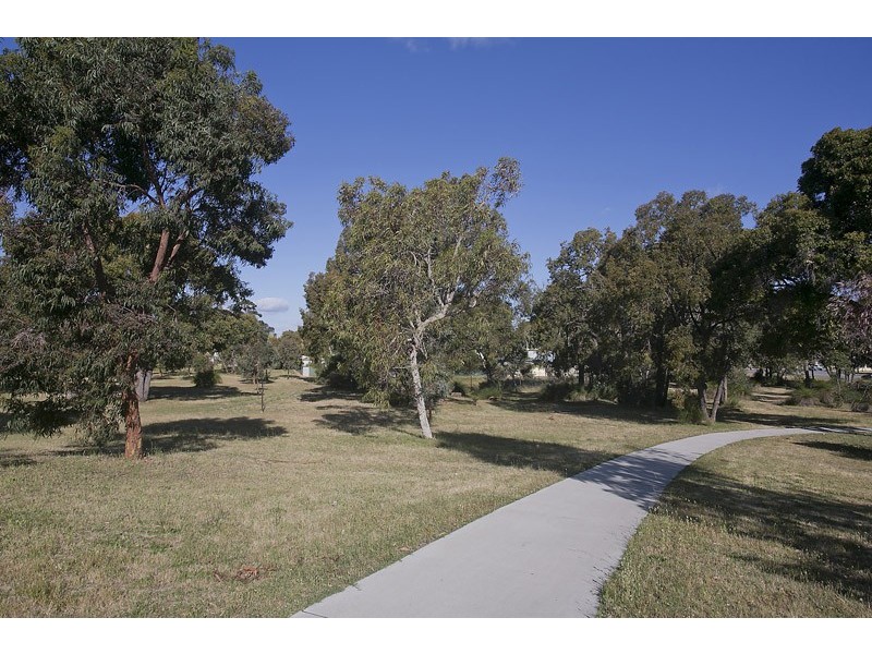 32C Casserley Av, Girrawheen WA 6064