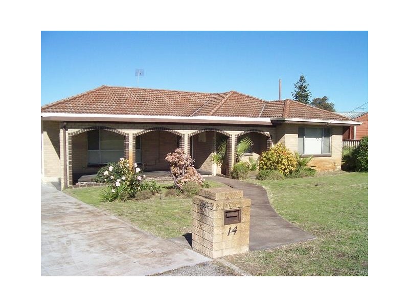 14 Gatton Way, Embleton WA 6062