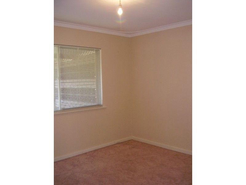 14 Gatton Way, Embleton WA 6062