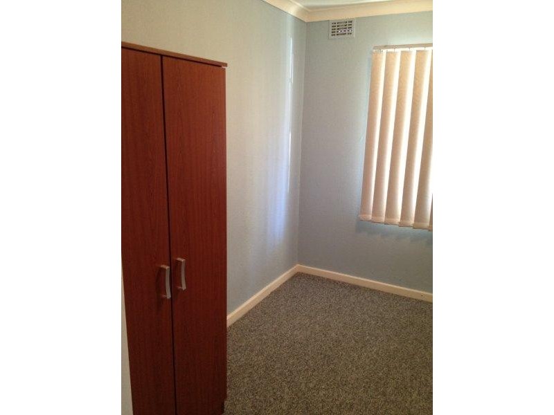 23B Mirrabooka, Girrawheen WA 6064