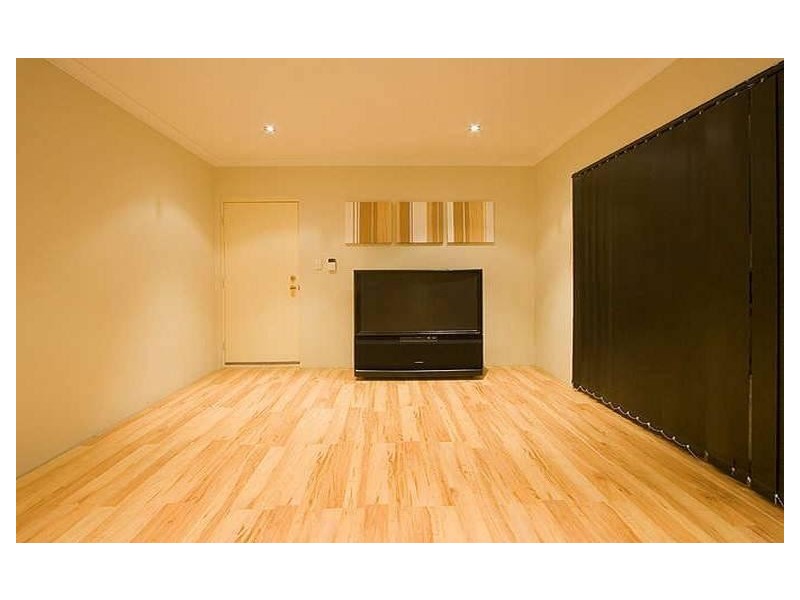 57 Bridgeman Drive, Beechboro WA 6063