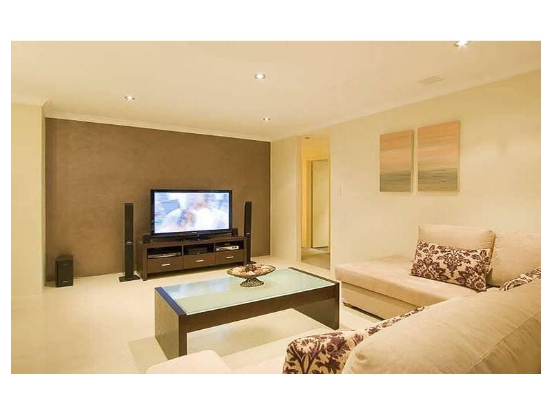 57 Bridgeman Drive, Beechboro WA 6063