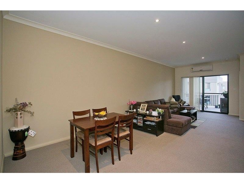 28/5 Keane Street, Midland WA 6056
