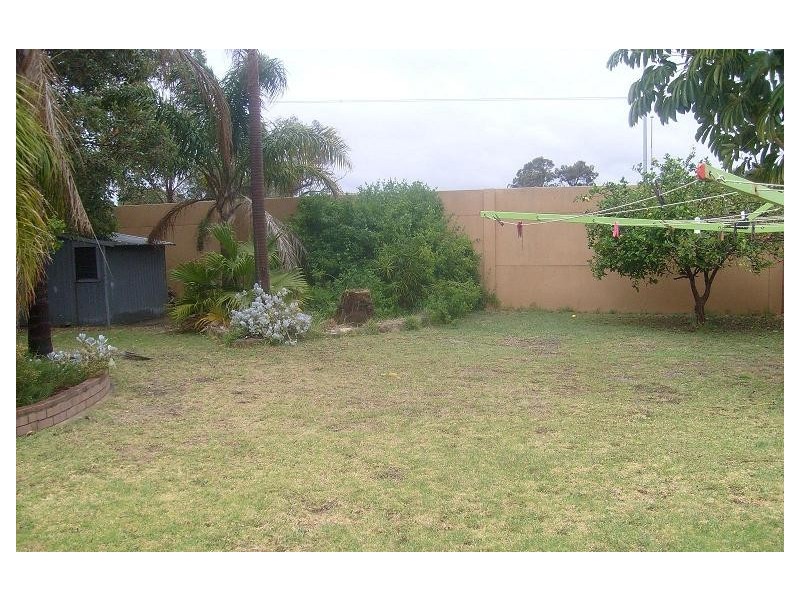 68 Cortis Way, Langford WA 6147