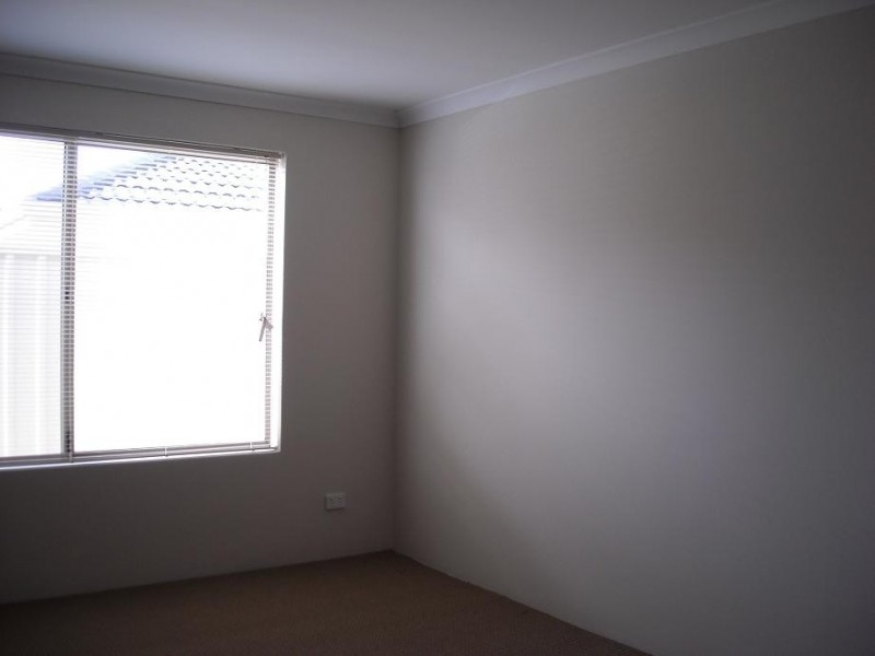 56 Bridgeman Drive, Beechboro WA 6063