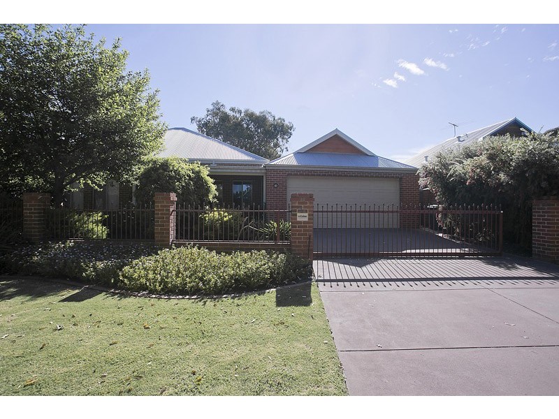 2B Mary Street, Hazelmere WA 6055