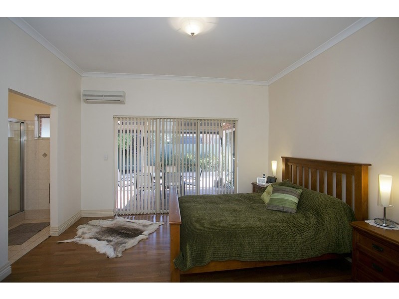 2B Mary Street, Hazelmere WA 6055