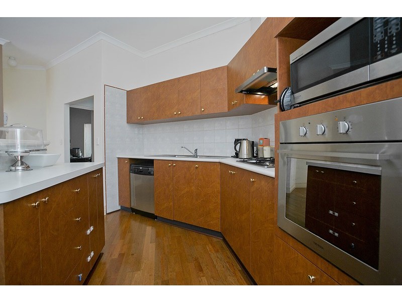 2B Mary Street, Hazelmere WA 6055
