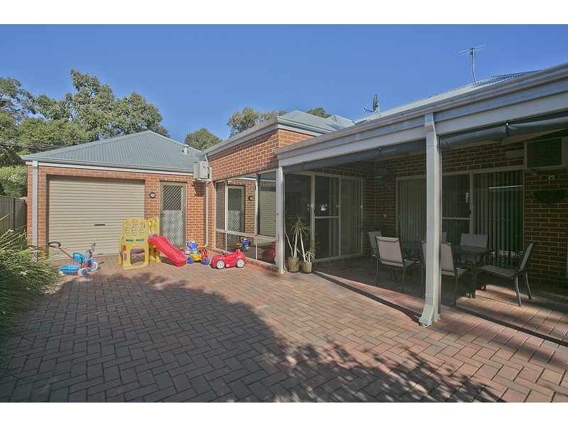 2B Mary Street, Hazelmere WA 6055