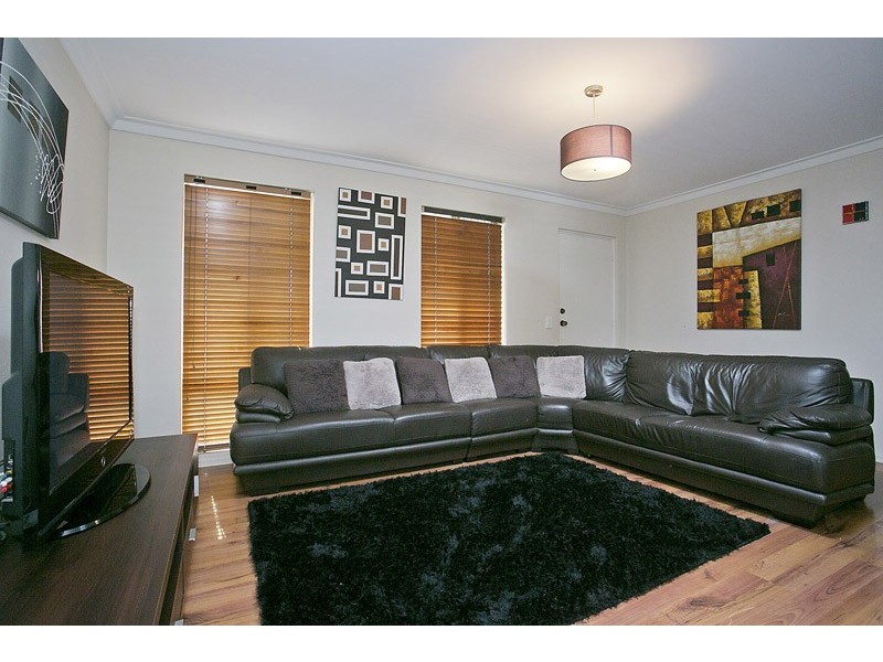 10b Cothill Court, Eden Hill WA 6054