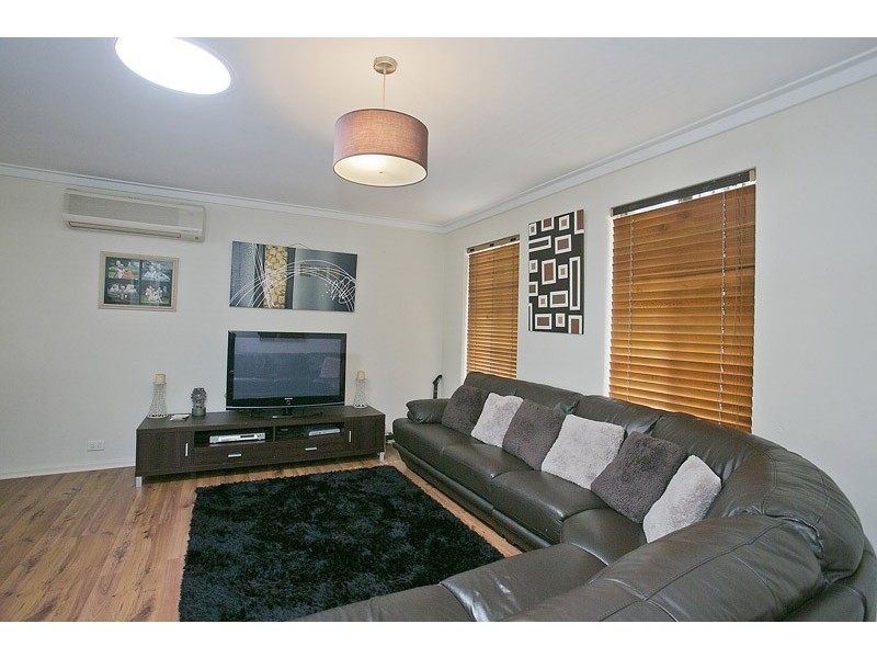 10b Cothill Court, Eden Hill WA 6054