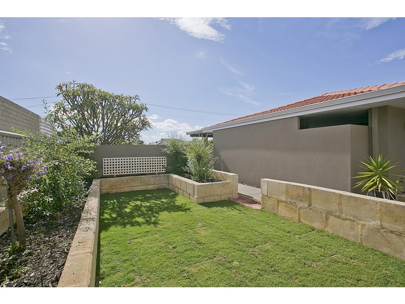 10b Cothill Court, Eden Hill WA 6054