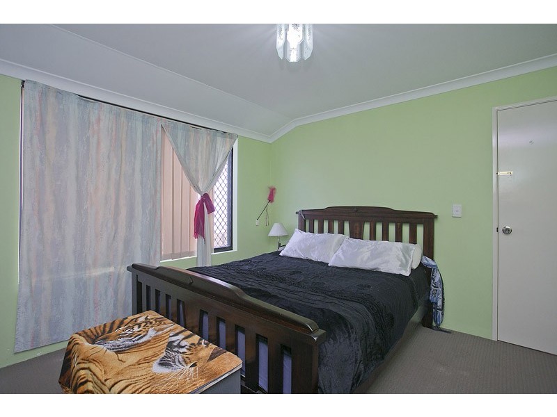 25 Scanlon Way, Lockridge WA 6054