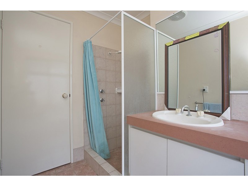 25 Scanlon Way, Lockridge WA 6054