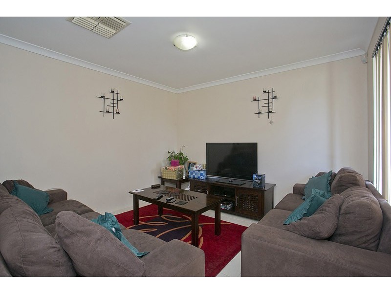 25 Scanlon Way, Lockridge WA 6054