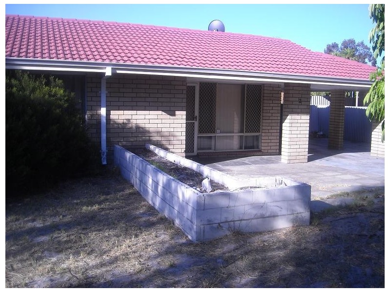 2 Petry street, Langford WA 6147