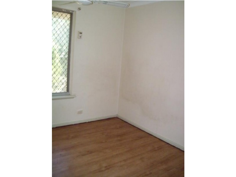 2 Petry street, Langford WA 6147