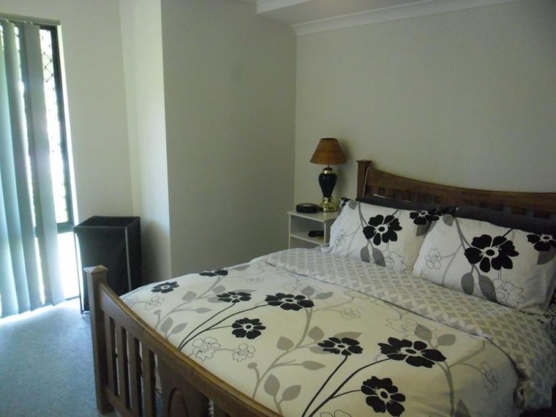 15 Larrawa Circle, Ellenbrook WA 6069