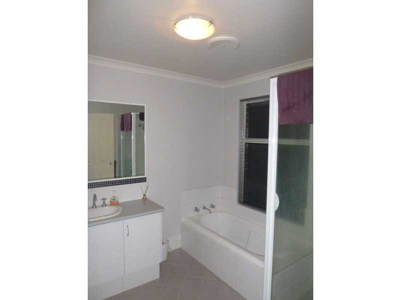 1/124 Fitzroy Road, Rivervale WA 6103