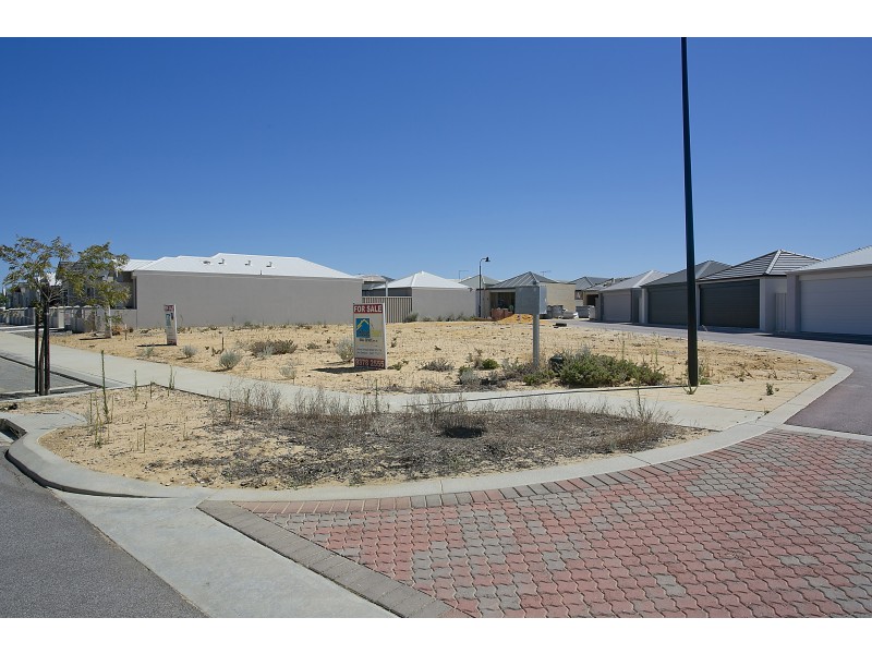 9 Fintona Crescent, Butler WA 6036