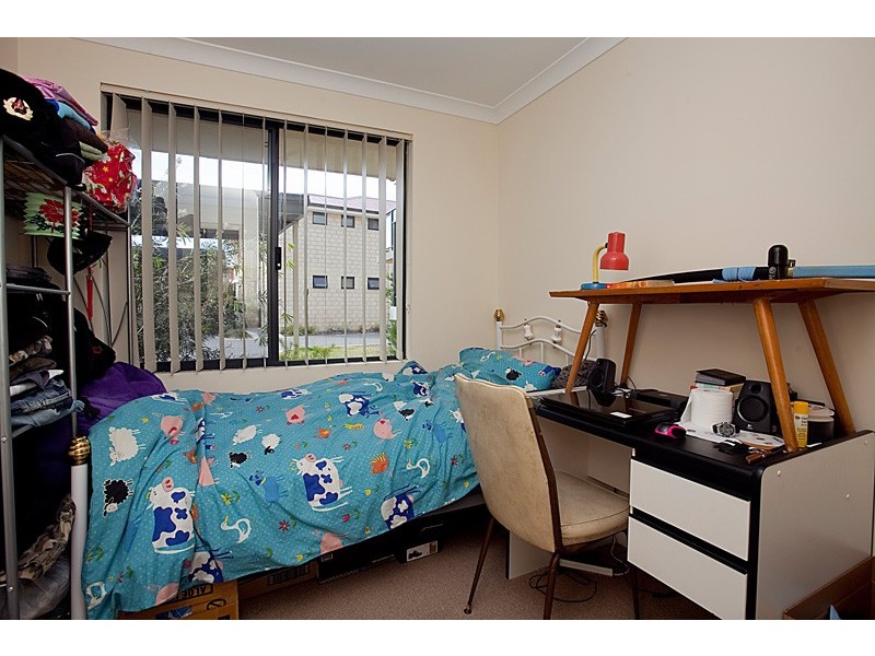 5/2 Towton Way, Langford WA 6147