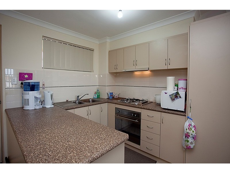 5/2 Towton Way, Langford WA 6147