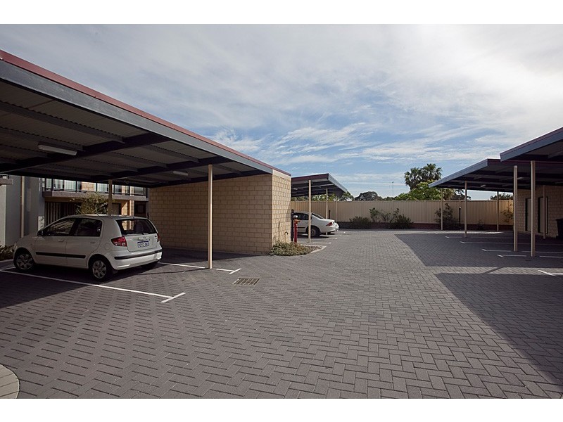 5/2 Towton Way, Langford WA 6147