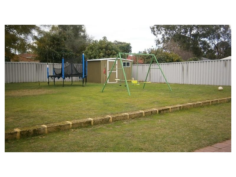 52a Woodmore Road, Langford WA 6147