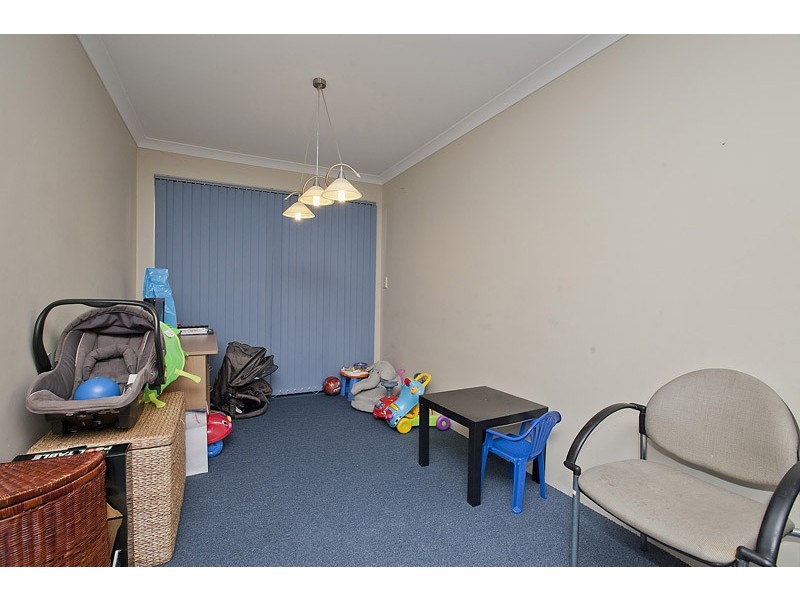 19A Coonawarra Drive, Caversham WA 6055