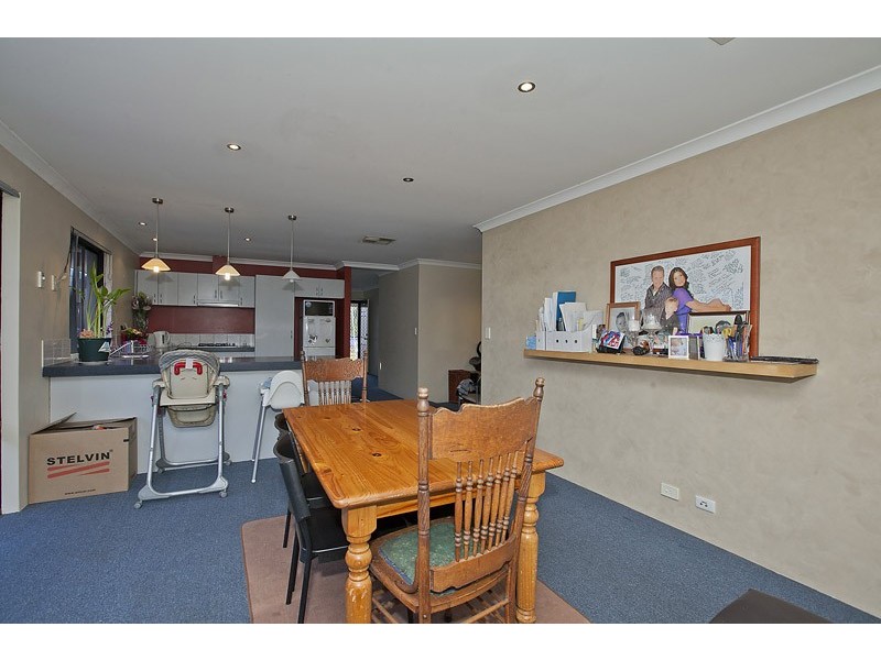 19A Coonawarra Drive, Caversham WA 6055