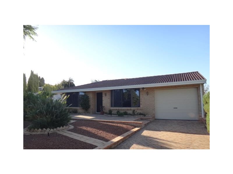 28A Halwest Way, Alexander Heights WA 6064