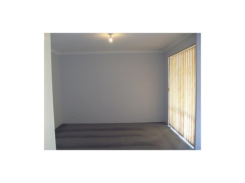 11 Djilba View, Leda WA 6170