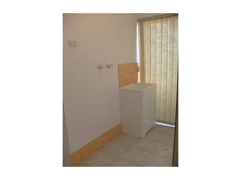 11 Djilba View, Leda WA 6170