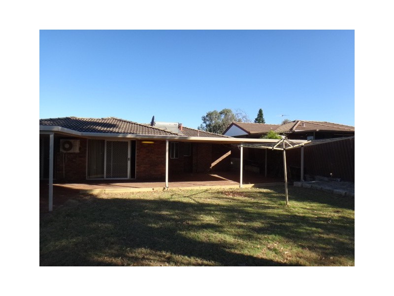 100 Pilkington Cirlce, Beechboro WA 6063