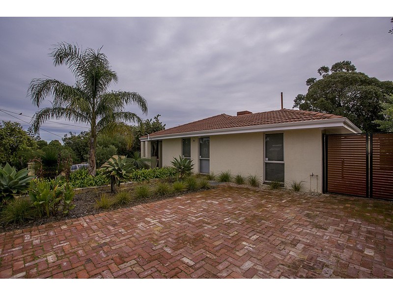 3 Marri Road, Duncraig WA 6023