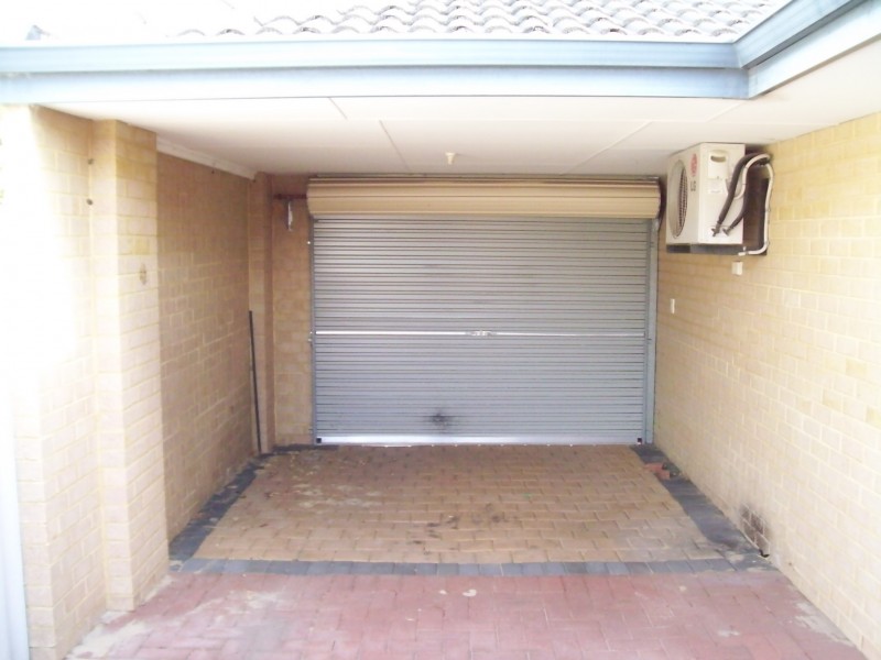 10 Rosher Road, Lockridge WA 6054