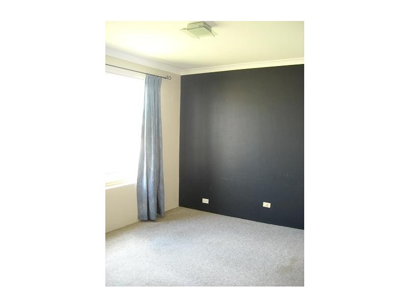 212 Patricia Street, Caversham WA 6055