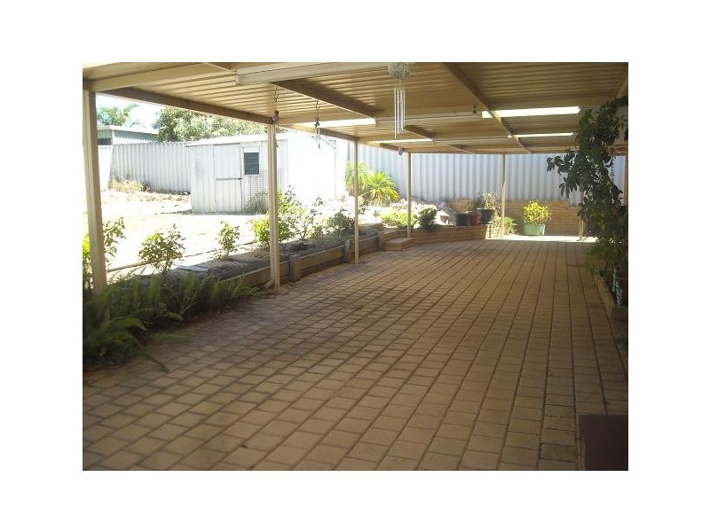 14 Werloo Court, Leda WA 6170