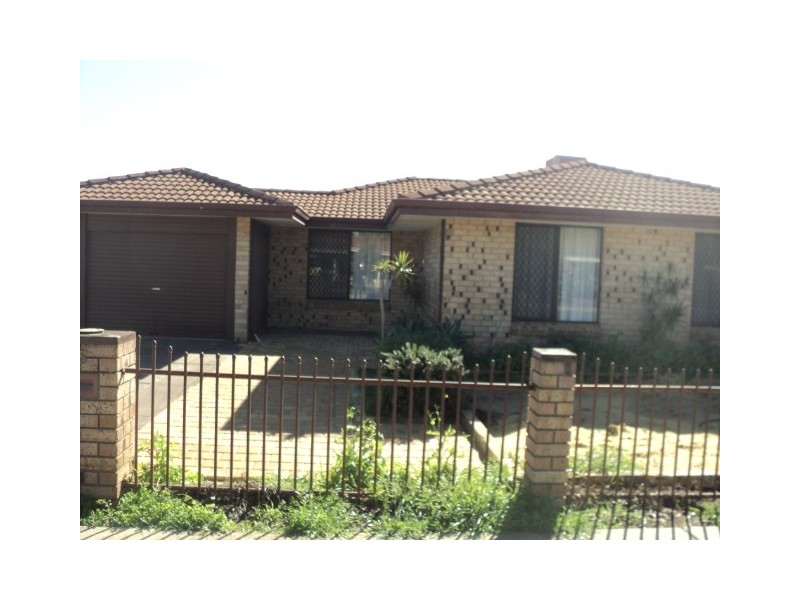 25 Timberlane Crescent, Beechboro WA 6063