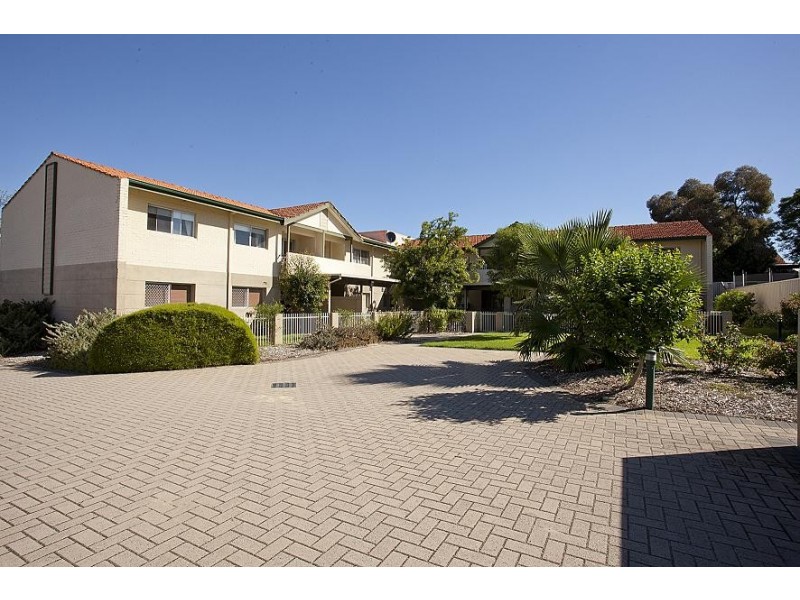 8/30 Jennings Way, Lockridge WA 6054