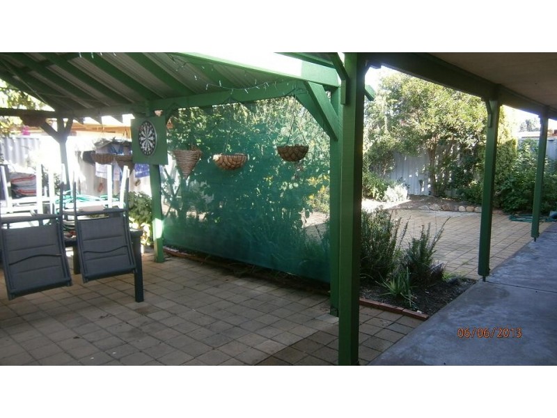 4 Direction Place, Morley WA 6062