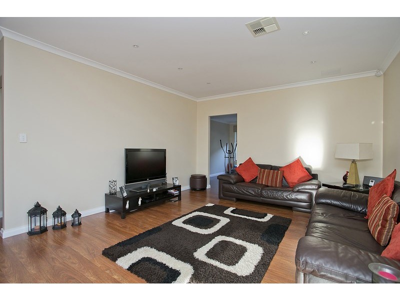 109 Ridgewood Boulevard, Ridgewood WA 6030