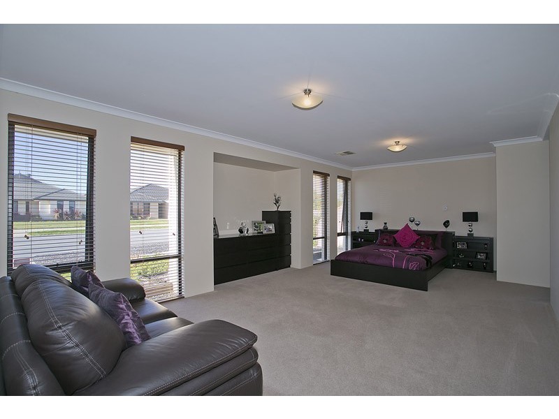 109 Ridgewood Boulevard, Ridgewood WA 6030