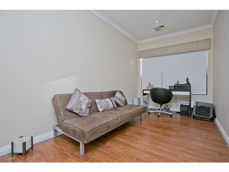 109 Ridgewood Boulevard, Ridgewood WA 6030