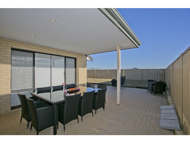 109 Ridgewood Boulevard, Ridgewood WA 6030