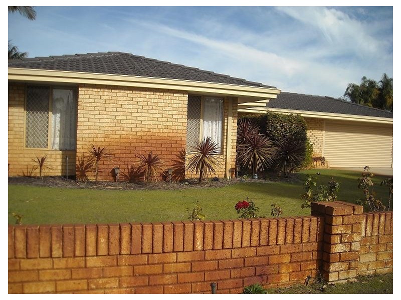 2 Satellite Retreat, Kiara WA 6054