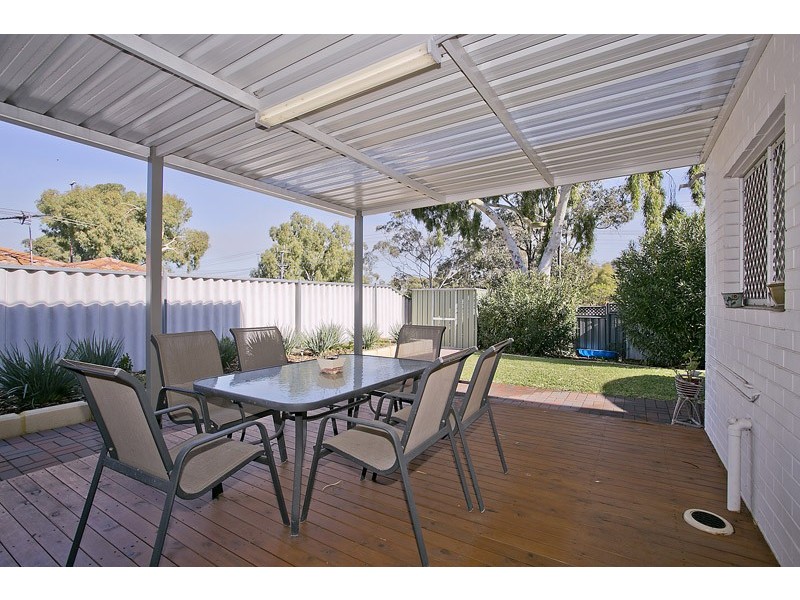 2A Arbon Way, Lockridge WA 6054